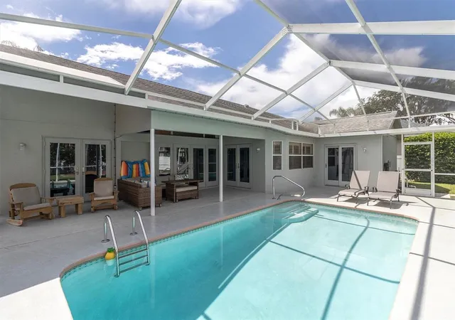 Photo 4 of Single family home for sale at 5631 Hereford Dr, New Port Richey, FL 34655 | MLS# W7889499 | Listing updated on 2026-10-20