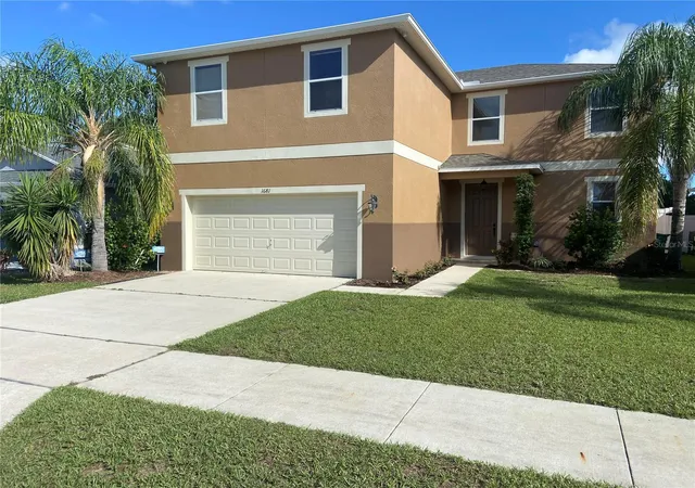 Photo 3 of Single family home for sale at 1681 Strathmore Cir, Mount Dora, FL 32757 | MLS# O6441570 | Listing updated on 2026-09-17