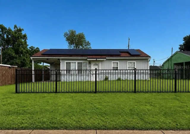 Photo 1 of Single family home for sale at 2331 Nansen Ave, Orlando, FL 32817 | MLS# O6441573 | Listing updated on 2026-10-04