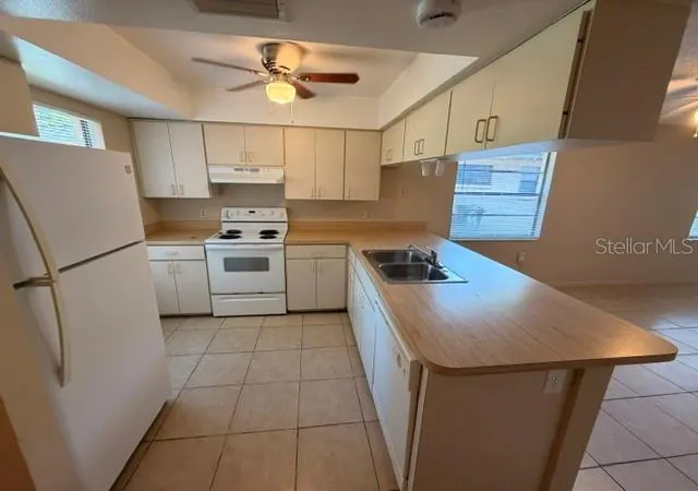 Photo 3 of Single family home for sale at 4445 Worcester Rd, Sarasota, FL 34231 | MLS# A4706000 | Listing updated on 2026-09-15
