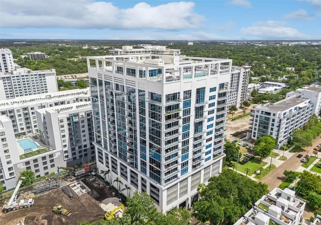 Photo 1 of Condo for sale at 260 S Osceola Ave #1611, Orlando, FL 32801 | MLS# O6441584 | Listing updated on 2026-09-23