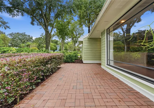 Photo 4 of Single family home for sale at 828 Brookwood Dr, Lakeland, FL 33813 | MLS# L4965051 | Listing updated on 2026-10-09