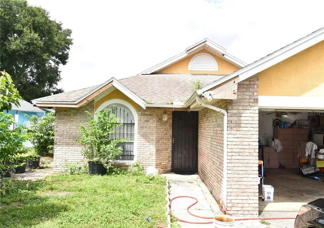 Photo 1 of Single family home for sale at 6587 Meritmoor Cir, Orlando, FL 32818 | MLS# O6441594 | Listing updated on 2026-09-20