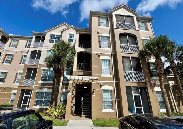 Listing Photo 1 - Condo for sale in building located at 3332 Robert Trent Jones Dr, Orlando, FL 32835 - Unit #10103