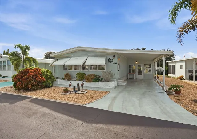 Manufactured home for sale at 17 Lafitte Dr, NOKOMIS, FL 34275 | MLS# C7530710