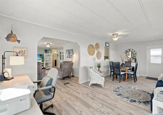 Photo 4 of Manufactured home for sale at 17 Lafitte Dr, Nokomis, FL 34275 | MLS# C7530710 | Listing updated on 2026-10-07