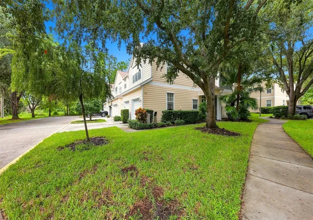 Photo 2 of Condo for sale at 6302 Rosefinch Ct #102, Lakewood Ranch, FL 34202 | MLS# A4706006 | Listing updated on 2026-09-16
