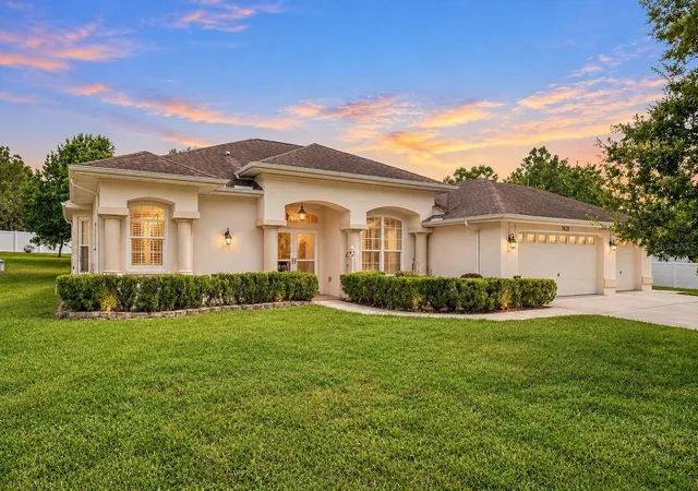 Photo 1 of Single family home for sale at 7420 Nightwalker Rd, Weeki Wachee, FL 34613 | MLS# W7889501 | Listing updated on 2026-10-01