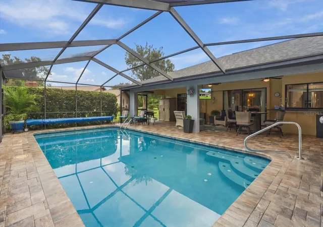 Photo 2 of Single family home for sale at 69 Pine St, Homosassa, FL 34446 | MLS# C7530711 | Listing updated on 2026-09-16