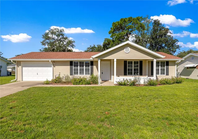 Photo 1 of Single family home for sale at 8340 Sw 108th Loop, Ocala, FL 34481 | MLS# OM732236 | Listing updated on 2026-09-16