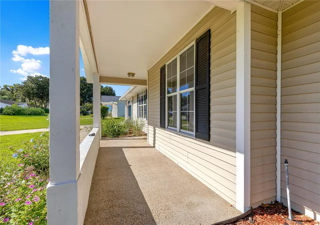 Photo 2 of Single family home for sale at 8340 Sw 108th Loop, Ocala, FL 34481 | MLS# OM732236 | Listing updated on 2026-09-19