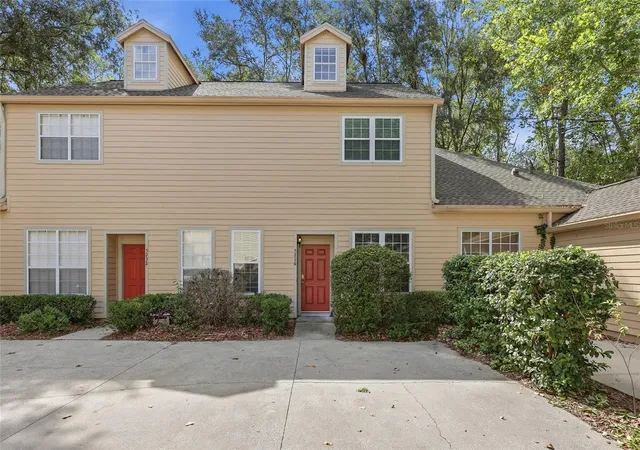 Townhouse for sale at 5226 SW 97th Way, GAINESVILLE, FL 32608 | MLS# GC543508