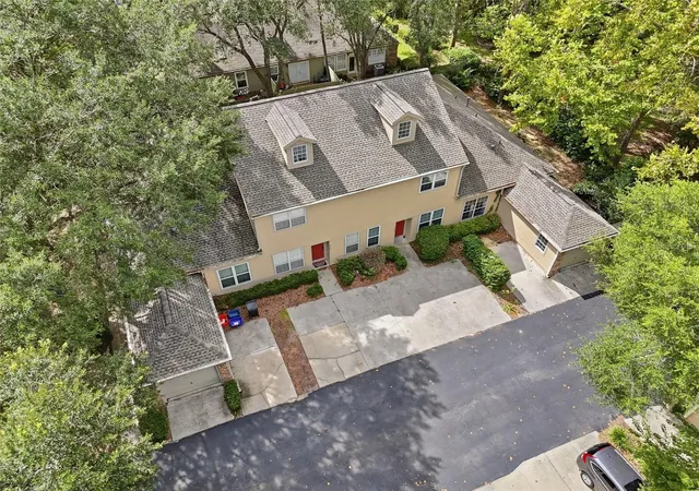 Photo 3 of Townhouse for sale at 5226 Sw 97th Way, Gainesville, FL 32608 | MLS# GC543508 | Listing updated on 2026-09-25