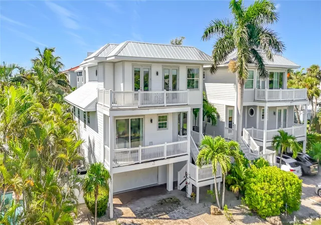 Photo 3 of Single family home for sale at 403 42nd Street, Holmes Beach, FL 34217 | MLS# A4706009 | Listing updated on 2026-09-19