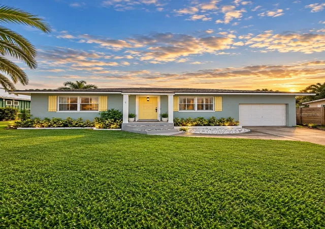 Photo 1 of Single family home for sale at 214 Desoto Dr, New Smyrna Beach, FL 32169 | MLS# NS1089249 | Listing updated on 2026-09-30
