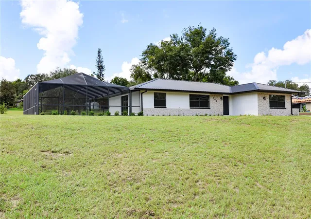 Photo 3 of Single family home for sale at 140 Britton St, Babson Park, FL 33827 | MLS# K4903787 | Listing updated on 2026-09-16