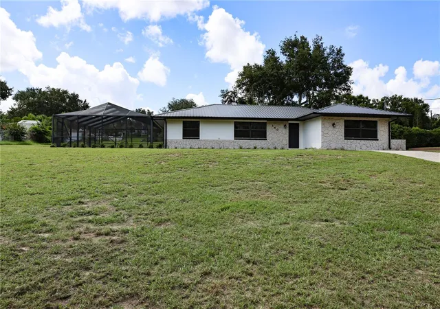Photo 3 of Single family home for sale at 140 Britton St, Babson Park, FL 33827 | MLS# K4903787 | Listing updated on 2026-09-16