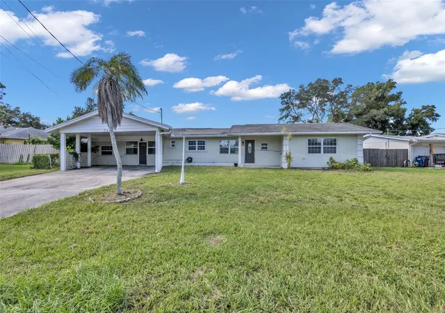 Single family home for sale at 246 Magellan Dr, SARASOTA, FL 34243 | MLS# A4706012