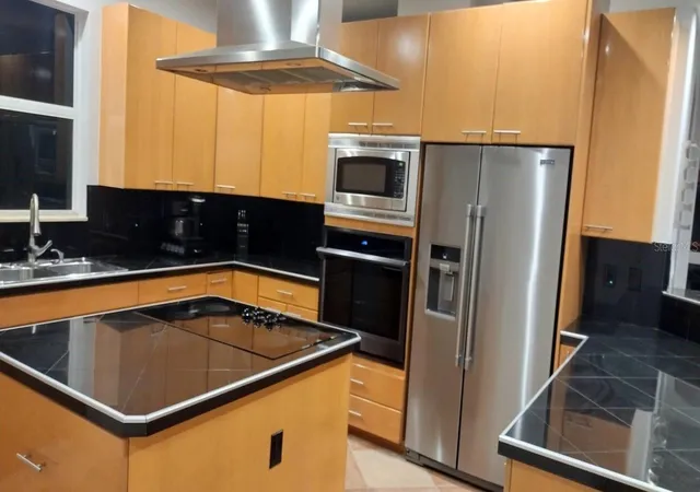 Photo 3 of Single family home for sale at 4250 Swift Rd, Sarasota, FL 34231 | MLS# A4706014 | Listing updated on 2026-09-15