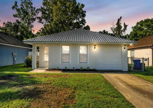 Photo 2 of Single family home for sale at 1207 Ne 6th Street, Mulberry, FL 33860 | MLS# L4965054 | Listing updated on 2026-09-22