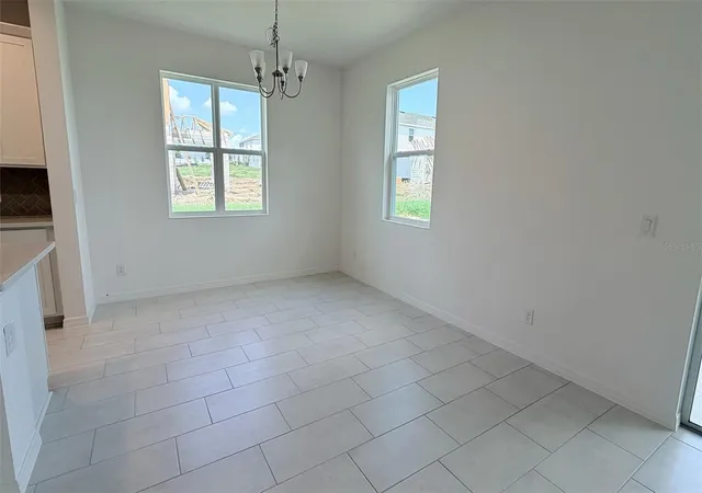 Photo 4 of Single family home for sale at 6736 Spotted Eagle Loop, Howey In The Hills, FL 34737 | MLS# O6441629 | Listing updated on 2026-10-04
