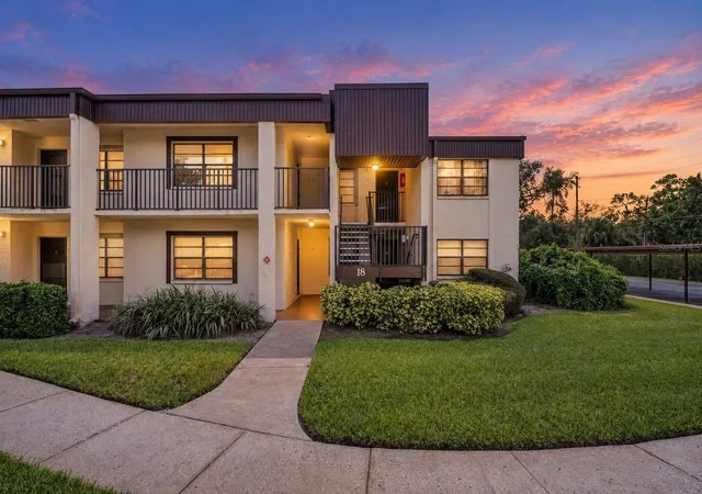 Condo for sale at 2400 Winding Crk Blvd #18-105, CLEARWATER, FL 33761 | MLS# TB8548453