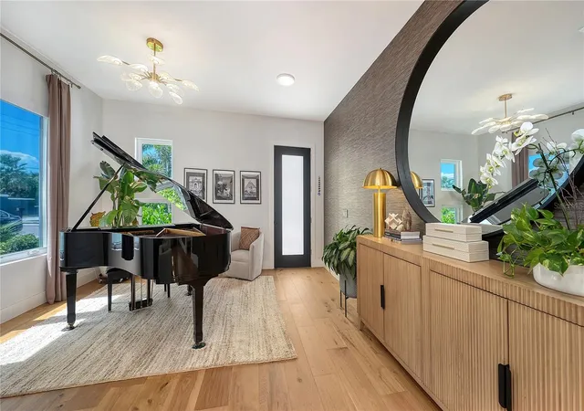 Photo 3 of Single family home for sale at 4726 Rivetta Ct, Sarasota, FL 34231 | MLS# A4706019 | Listing updated on 2026-09-30