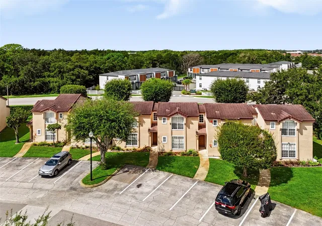 Photo 2 of Townhouse for sale at 3176 Tamarind Cir #19, Kissimmee, FL 34747 | MLS# TB8548462 | Listing updated on 2026-09-17