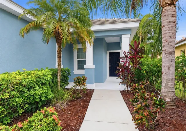Photo 3 of Single family home for sale at 12676 Sagewood Dr, Venice, FL 34293 | MLS# N6145760 | Listing updated on 2026-10-15