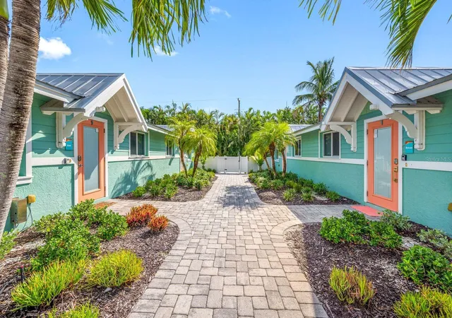 Photo 3 of Condo for sale at 3007 Avenue E #B, Bradenton Beach, FL 34217 | MLS# A4706027 | Listing updated on 2026-09-16