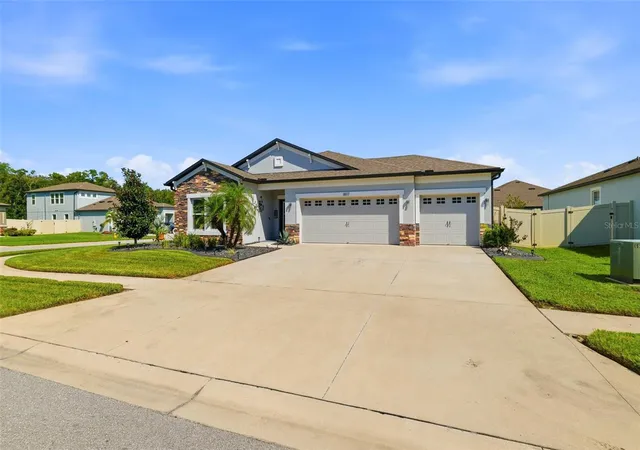 Photo 3 of Single family home for sale at 18117 Romanesque Ct, Spring Hill, FL 34610 | MLS# TB8548477 | Listing updated on 2026-09-16