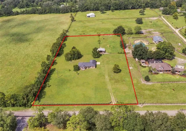 Photo 3 of Single family home for sale at 4116 Sw 170th Street, Archer, FL 32618 | MLS# GC543511 | Listing updated on 2026-09-28