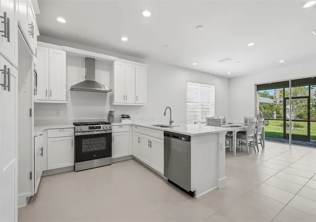 Photo 2 of Single family home for sale at 32565 Veneto Pl, Wesley Chapel, FL 33543 | MLS# TB8548483 | Listing updated on 2026-09-21