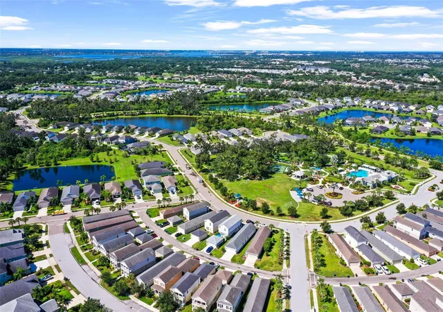 Photo 1 of Single family home for sale at 3820 Shimmering Oaks Dr, Parrish, FL 34219 | MLS# TB8548486 | Listing updated on 2026-09-18