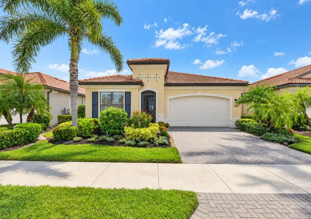 Single family home for sale at 24276 Euphoria Dr, VENICE, FL 34293 | MLS# N6145761