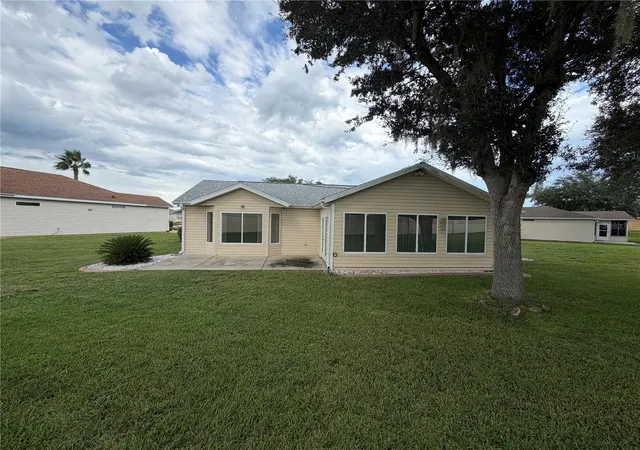 Photo 4 of Single family home for sale at 14280 SE 85th Avenue, Summerfield, FL 34491 | MLS# O6441665 | Listing updated on 2026-09-25
