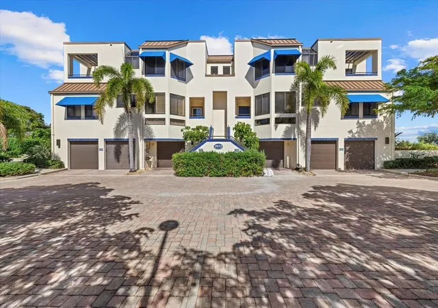 Condo for sale at 2012 Harbourside Dr #2104, LONGBOAT KEY, FL 34228 | MLS# A4706031