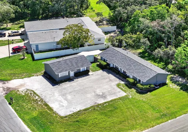Photo 3 of Townhouse for sale at 10430 Chalmer St, Spring Hill, FL 34608 | MLS# W7889505 | Listing updated on 2026-09-15