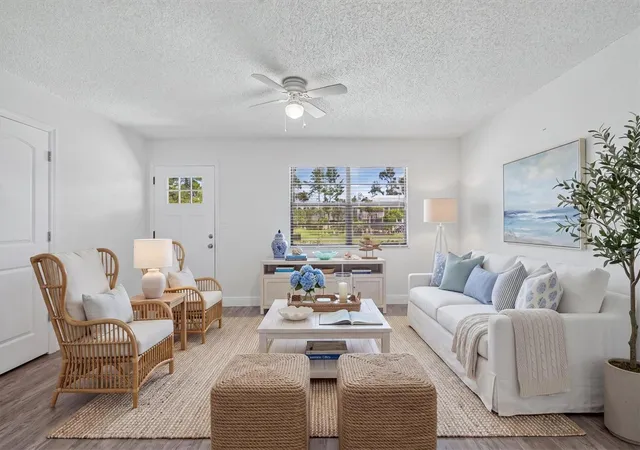 Photo 4 of Townhouse for sale at 10430 Chalmer St, Spring Hill, FL 34608 | MLS# W7889505 | Listing updated on 2026-09-15