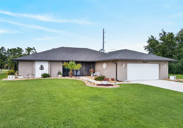 Photo 1 of Single family home for sale at 25454 Palisade Rd, Punta Gorda, FL 33983 | MLS# C7530715 | Listing updated on 2026-09-21
