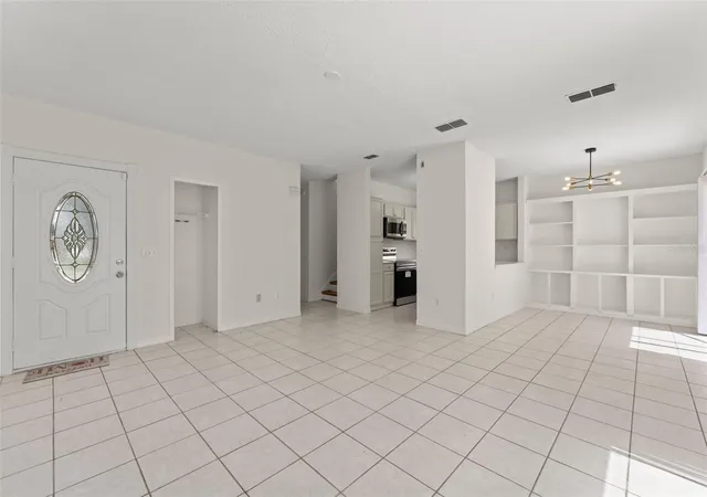 Photo 4 of Single family home for sale at 2330 Santa Lucia St, Kissimmee, FL 34743 | MLS# O6441677 | Listing updated on 2026-09-17