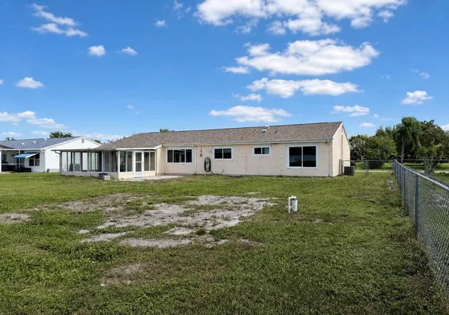 Photo 4 of Single family home for sale at 2755 Greendale Rd, North Port, FL 34287 | MLS# N6145762 | Listing updated on 2026-09-19