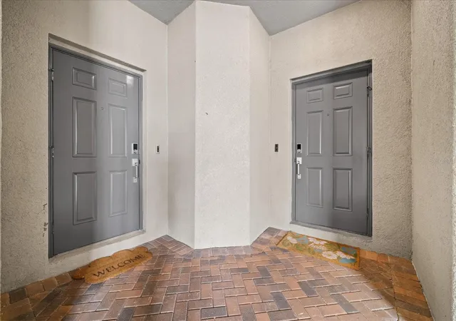 Photo 3 of Townhouse for sale at 10029 Corso Milano Dr, Tampa, FL 33625 | MLS# TB8548515 | Listing updated on 2026-09-21