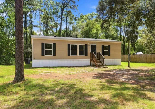 Photo 1 of Manufactured home for sale at 5709 S Leopard Point, Homosassa, FL 34446 | MLS# TB8548516 | Listing updated on 2026-09-15