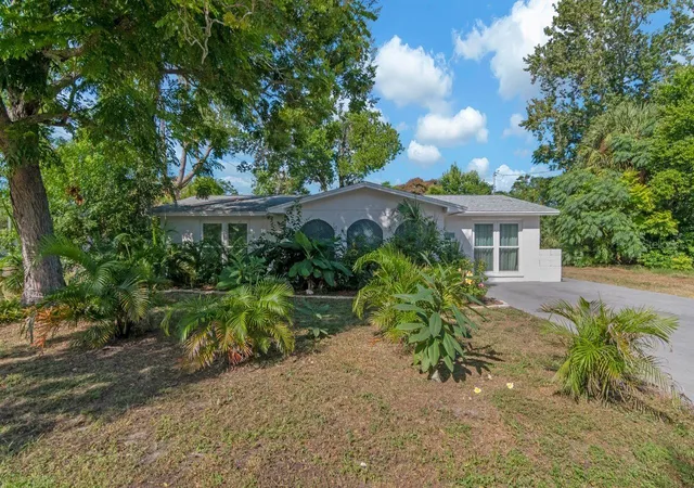 Photo 1 of Single family home for sale at 11005 Harding Dr, Port Richey, FL 34668 | MLS# TB8548522 | Listing updated on 2026-10-02