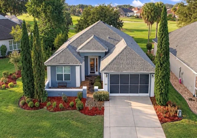 Single family home for sale at 13385 SE 91st Court Rd, SUMMERFIELD, FL 34491 | MLS# OM732257