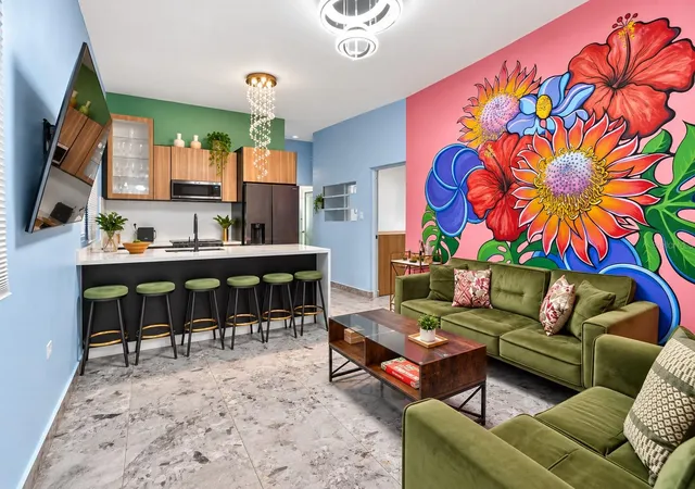 Photo 3 of Single family home for sale at Calle Sola Trastalleres Santurce #925, San Juan, PR 00907 | MLS# PR9124170 | Listing updated on 2026-09-25