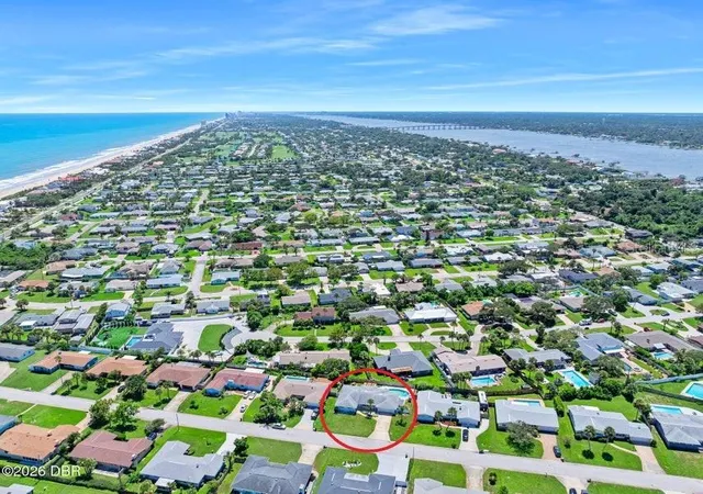 Photo 3 of Single family home for sale at 190 Ellicott Dr, Ormond Beach, FL 32176 | MLS# V4951278 | Listing updated on 2026-10-11