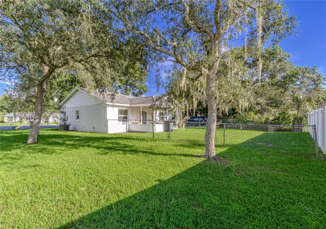 Photo 2 of Single family home for sale at 108 Sugar Maple Ct, Sanford, FL 32773 | MLS# O6441729 | Listing updated on 2026-09-22
