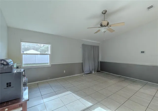 Photo 4 of Single family home for sale at 108 Sugar Maple Ct, Sanford, FL 32773 | MLS# O6441729 | Listing updated on 2026-09-22